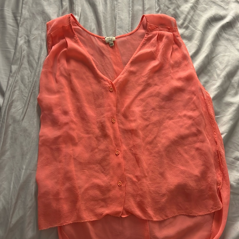 Small Wilfred free silk summer top , salmon/orange color